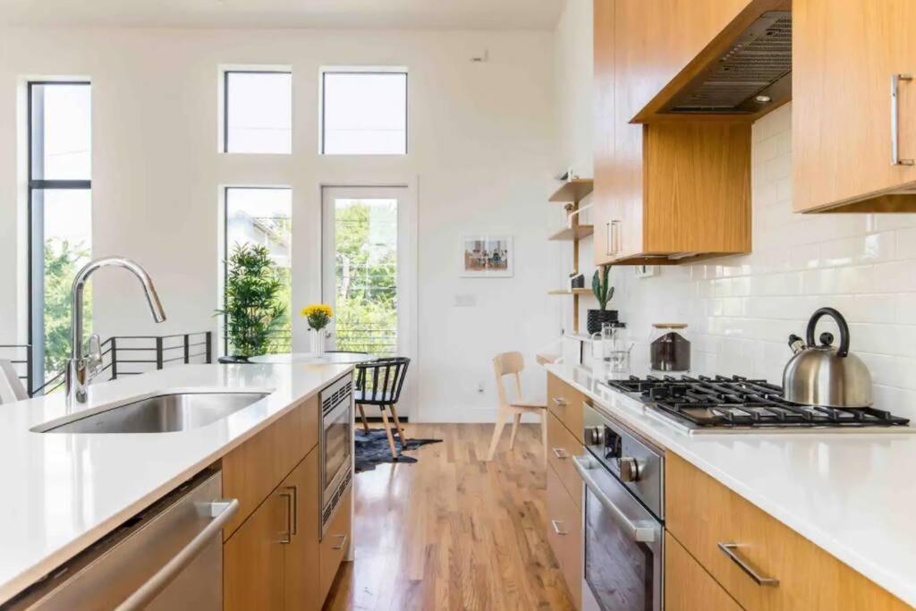 Glamorous Perfectly Located Luxury 2 Bed Townhome 댈러스 외부 사진